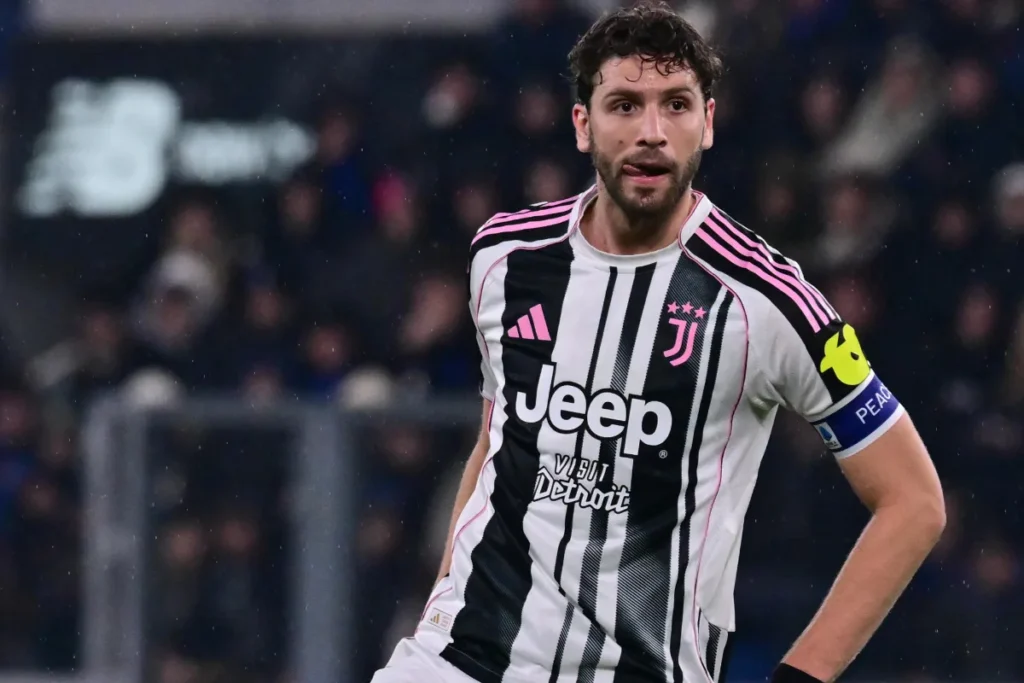 Manuel Locatelli in campo