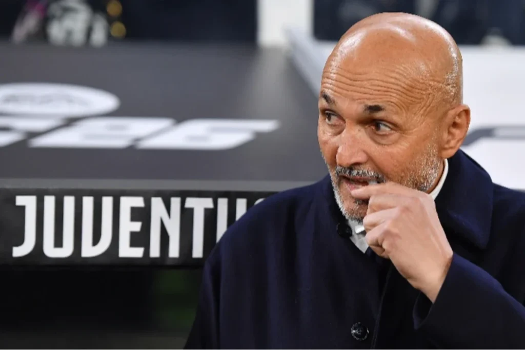 Luciano Spalletti in campo con la Juventus per il campionato