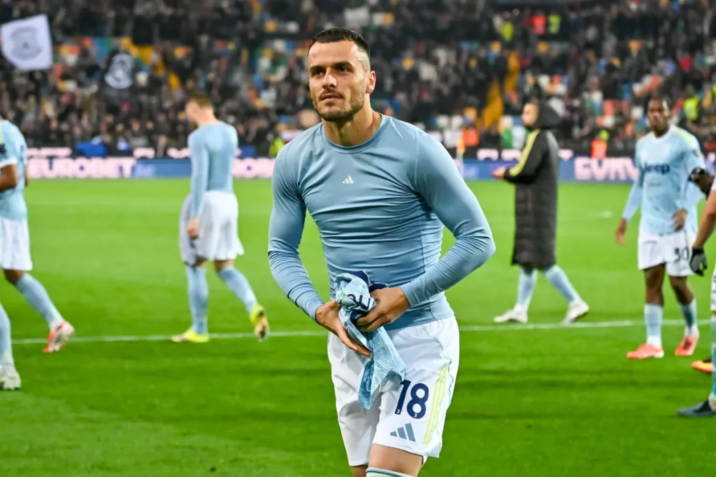 Finita tra la Juve e Kostic.