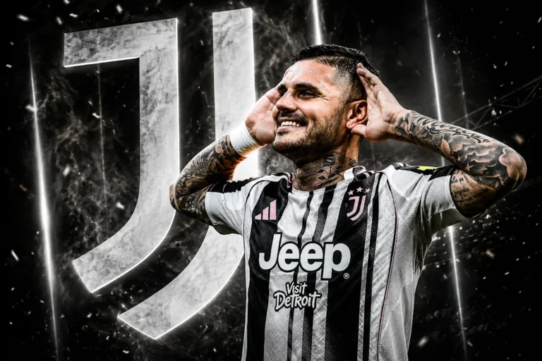 Mauro Icardi con la maglia della Juventus: gesto celebrativo