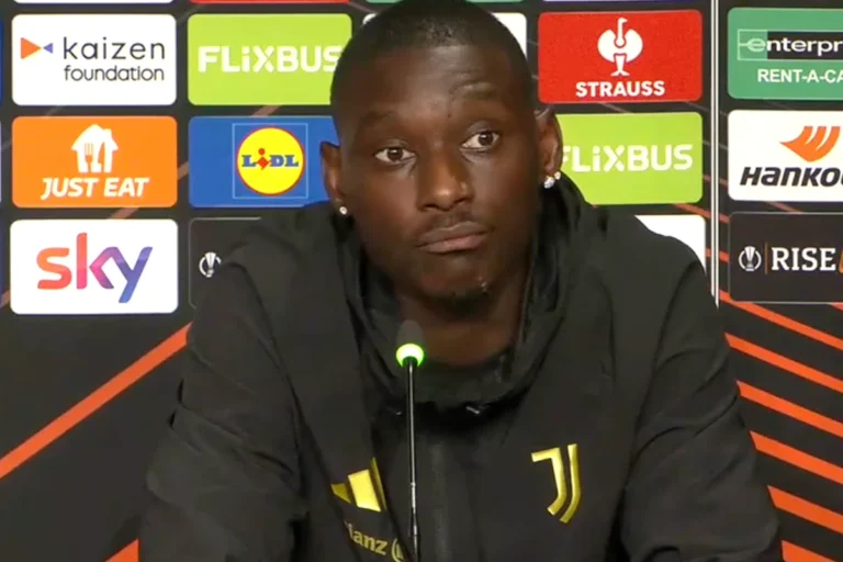 Kolo Muani chiarisce la situazione: "Abbiamo parlato in spogliatoio..."