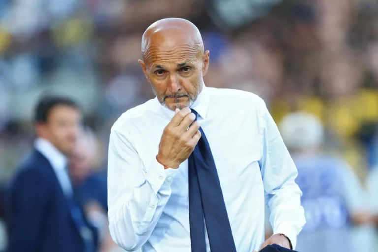Spalletti riceve una richiesta: "Giocare con la difesa a 3". Cambi in vista già con il Rennes?