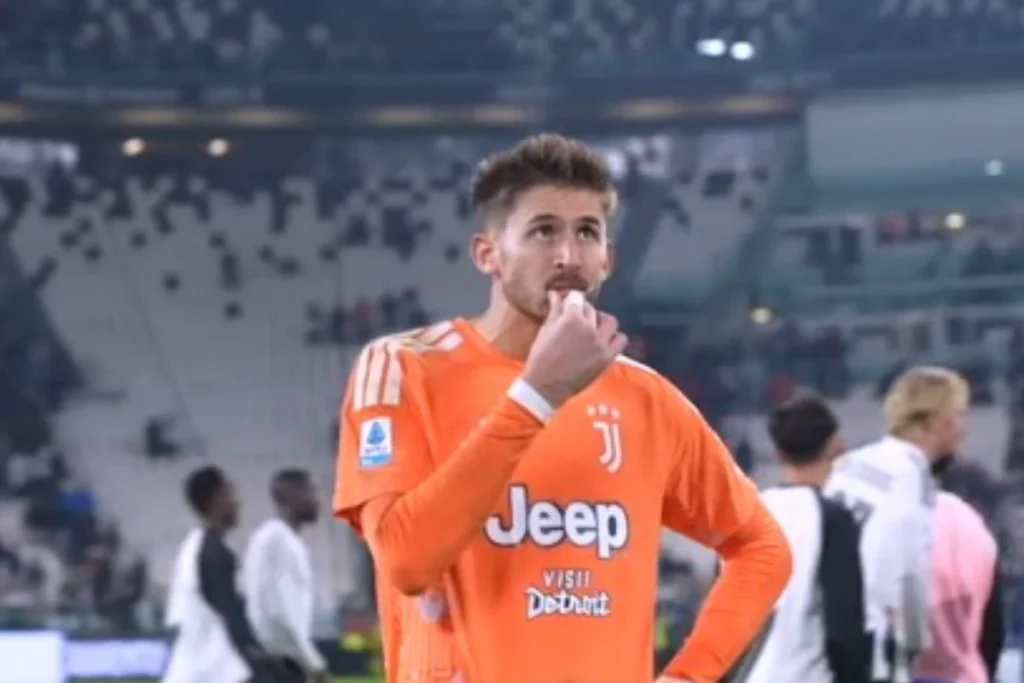 Una vergogna dal primo all’ultimo minuto. E non è una questione di calcio.